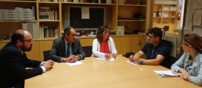 La reuni�n se ha mantenido en la ma�ana de este lunes en las instalaciones de la delegaci�n de la Junta de Castilla y Le�n en Aranda
